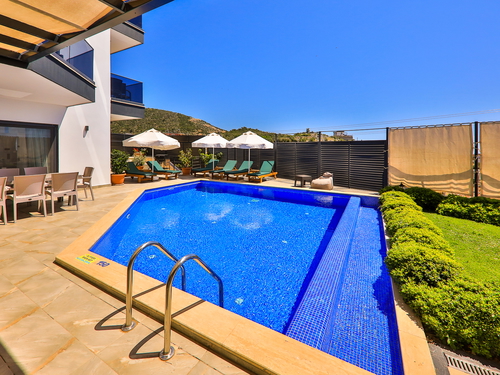  gece  -  Kasım
  | Kalkan Ordu'da Deniz Manzaralı 8 Kişilik Muhafazakar Villa